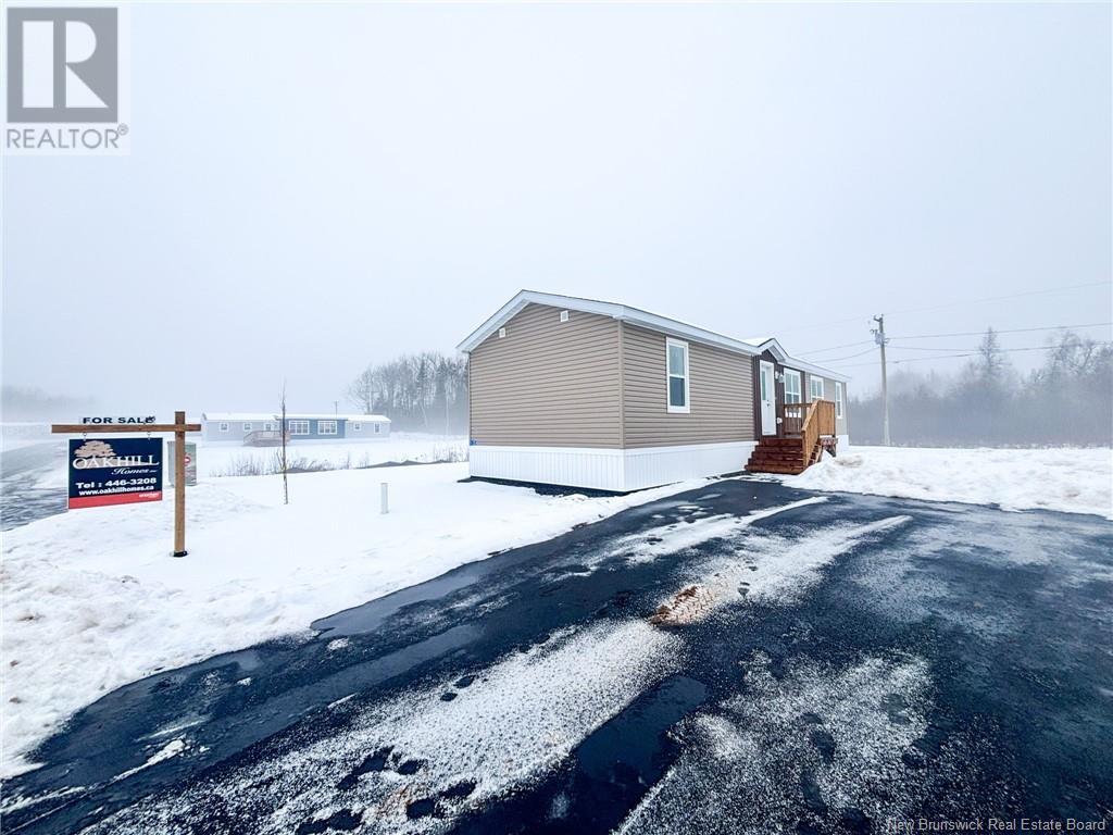 12 Luanne Drive, Waasis, New Brunswick  E3B 9E5 - Photo 19 - NB110929