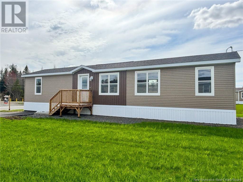 12 Luanne Drive, Waasis, New Brunswick  E3B 9E5 - Photo 21 - NB110929
