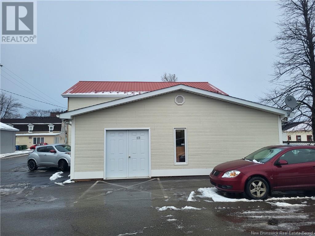 140 10 Eme Street, Shippagan, New Brunswick  E8S 1B9 - Photo 4 - NB111158