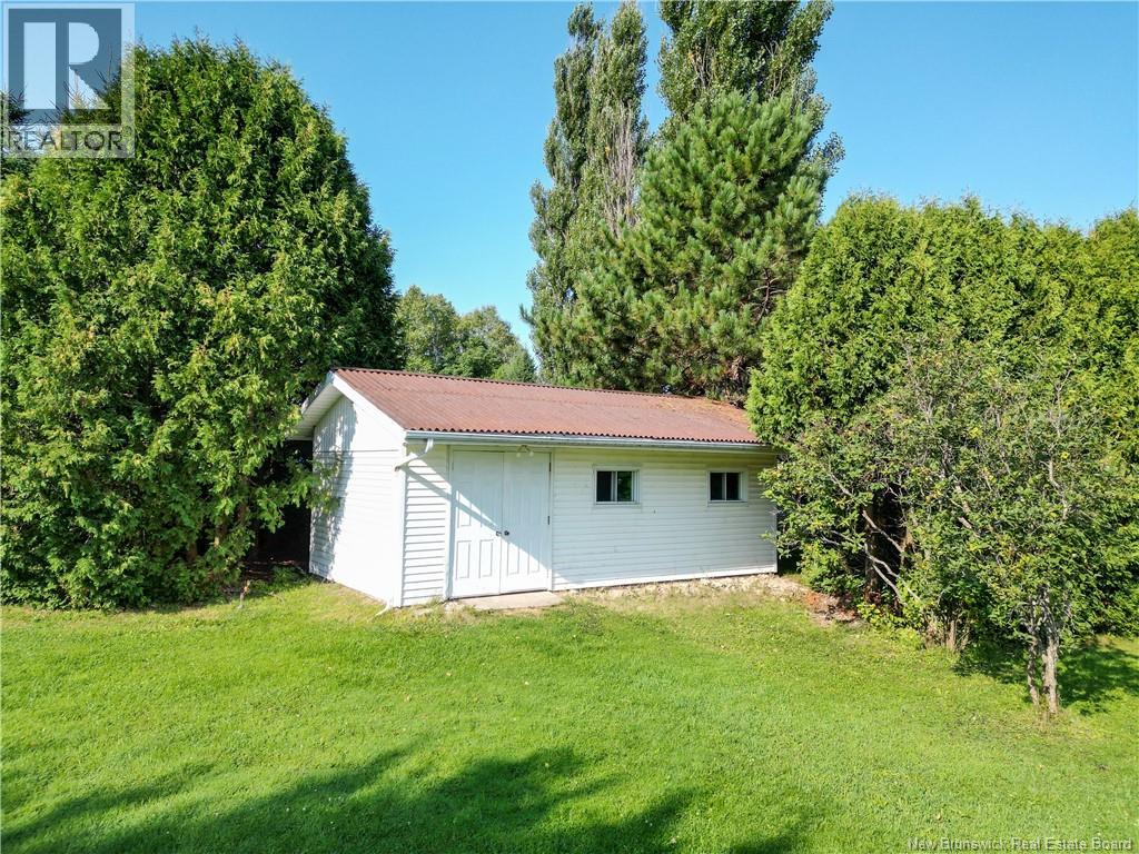 12 Colebrooke Road, Grand-Sault/grand Falls, New Brunswick  E3Z 1A8 - Photo 30 - NB111235