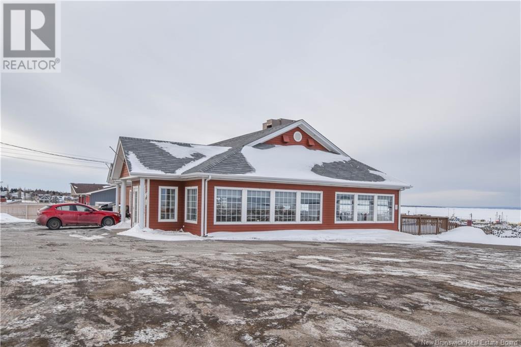 89 Saint-Pierre Est Boulevard, Caraquet, New Brunswick  E1W 1B6 - Photo 15 - NB111423