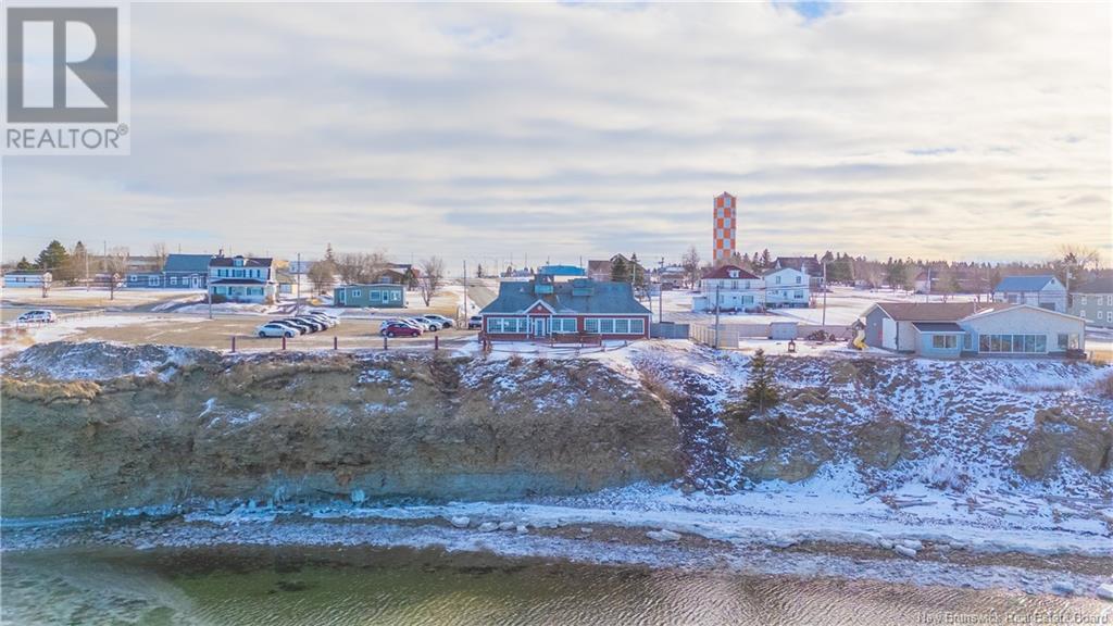 89 Saint-Pierre Est Boulevard, Caraquet, New Brunswick  E1W 1B6 - Photo 7 - NB111423