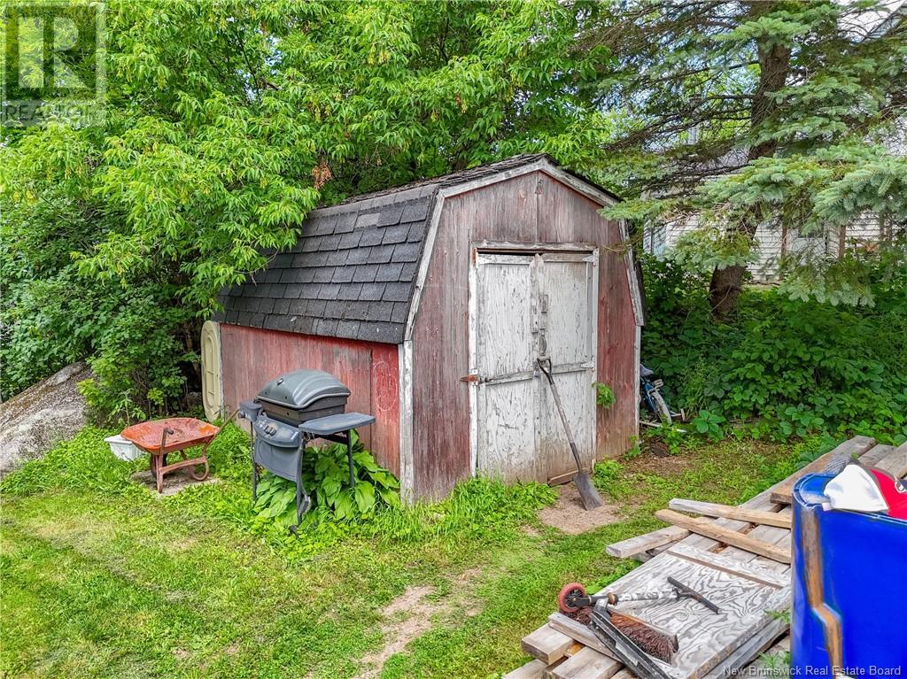 18 Cedar Street, Mcadam, New Brunswick  E6J 1V5 - Photo 34 - NB112155
