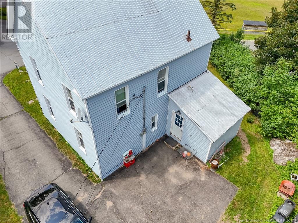 18 Cedar Street, Mcadam, New Brunswick  E6J 1V5 - Photo 36 - NB112155