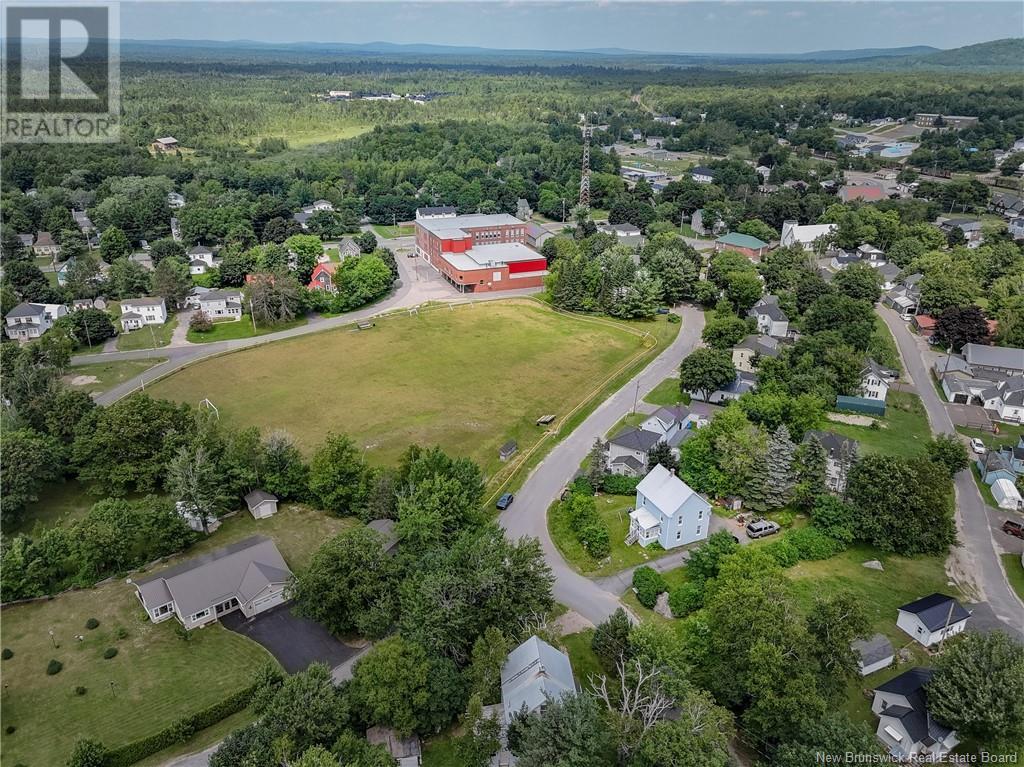 18 Cedar Street, Mcadam, New Brunswick  E6J 1V5 - Photo 39 - NB112155