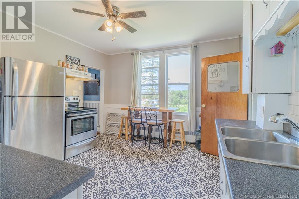 18 Cedar Street, Mcadam, New Brunswick  E6J 1V5 - Photo 7 - NB112155