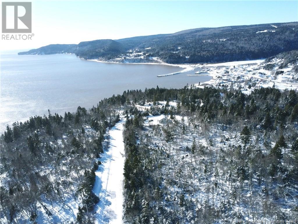 23-2 Chignecto Dr, Alma, New Brunswick  E4H 1V9 - Photo 9 - NB111978