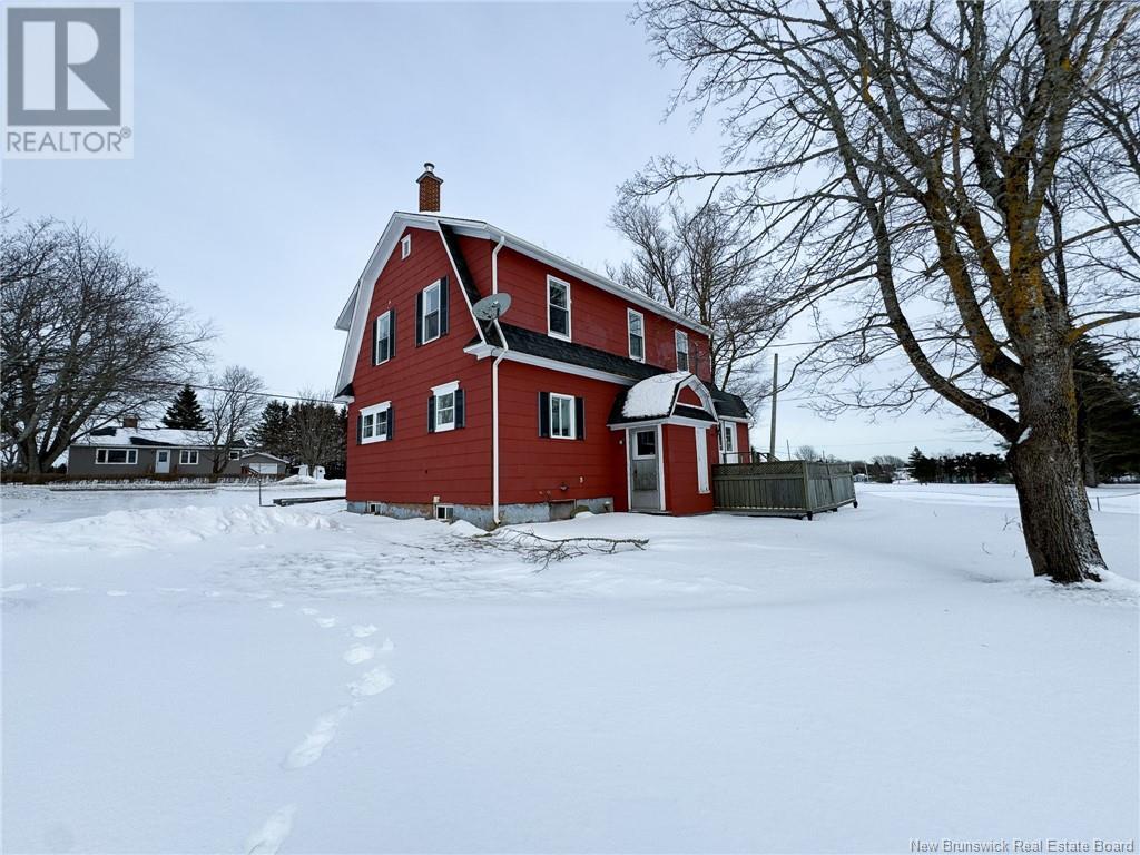 50 Fairfield Road, Sackville, New Brunswick  E4L 2X8 - Photo 2 - NB112264