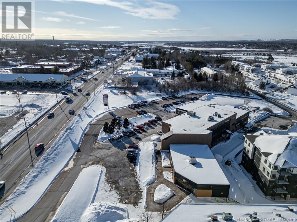 567 Coverdale Road, Riverview, New Brunswick  E1B 3K7 - Photo 11 - NB112430