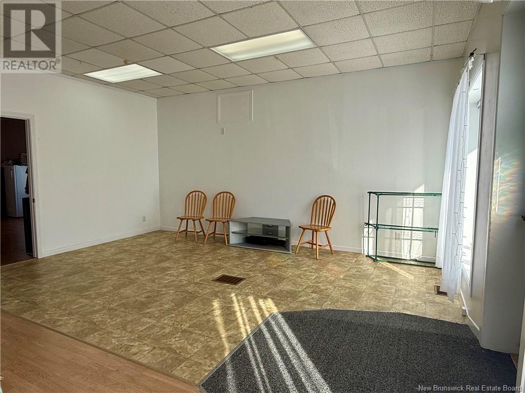 354-356 Broadway Boulevard, Grand-Sault/grand Falls, New Brunswick  E3Z 2K4 - Photo 6 - NB112473