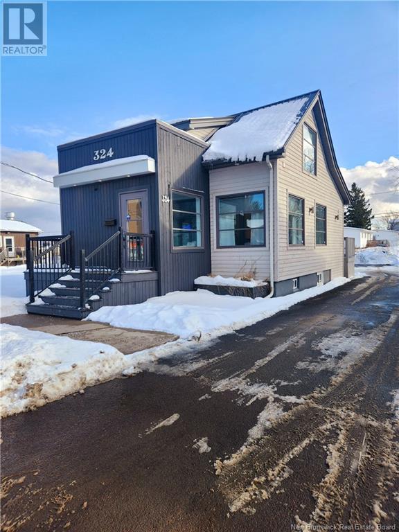 324 Champlain Street, Dieppe, New Brunswick  E1A 1P3 - Photo 2 - NB112353