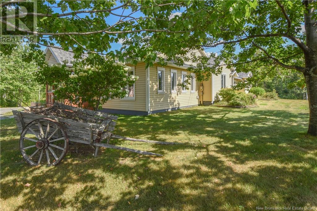 84 Rue Du Pont Street, Bertrand, New Brunswick  E1W 1J2 - Photo 4 - NB112897