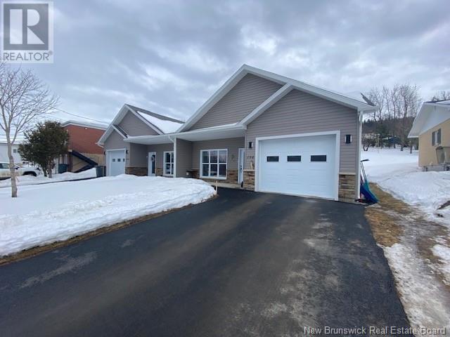 194 Notre Dame Street, Atholville, New Brunswick  E3N 3Z7 - Photo 2 - NB113247