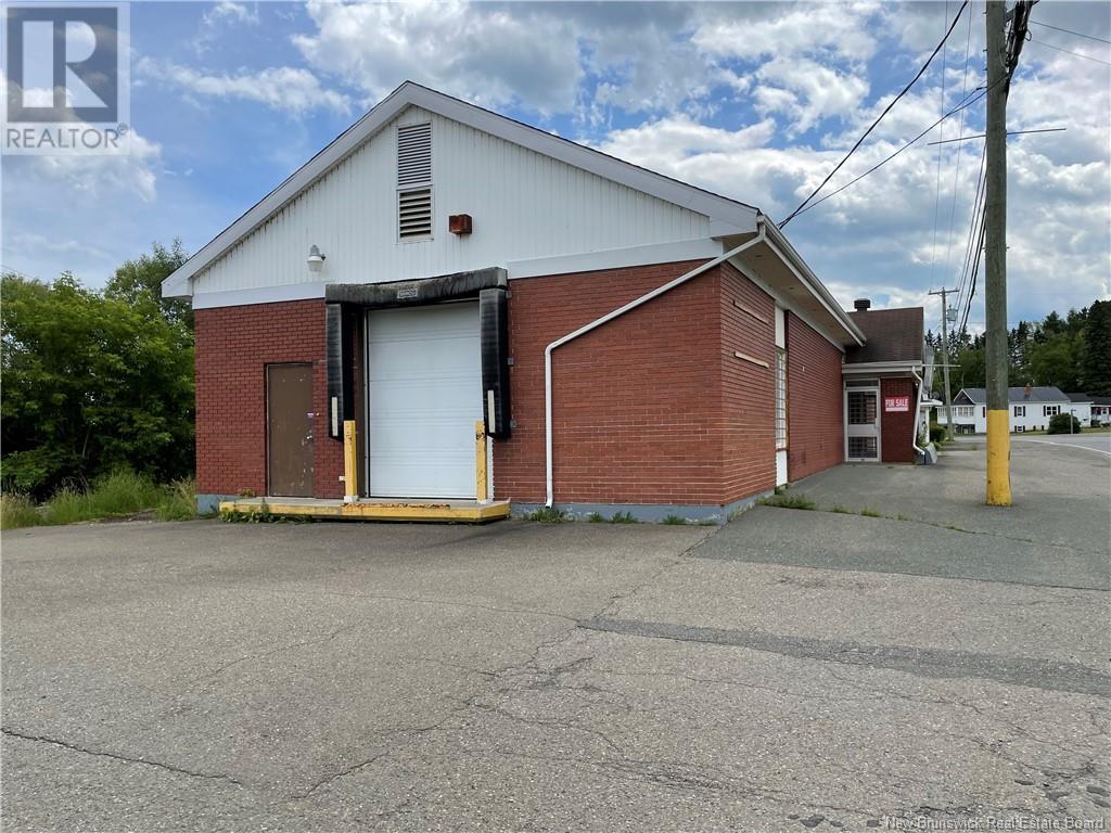 212 Main Street, Plaster Rock, New Brunswick  E7G 2E2 - Photo 2 - NB113171