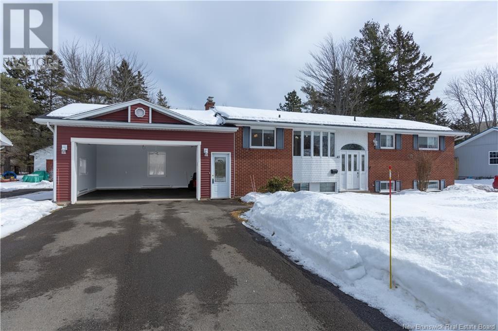 45 Vista Drive, Moncton, New Brunswick  E1A 4L6 - Photo 33 - NB113351