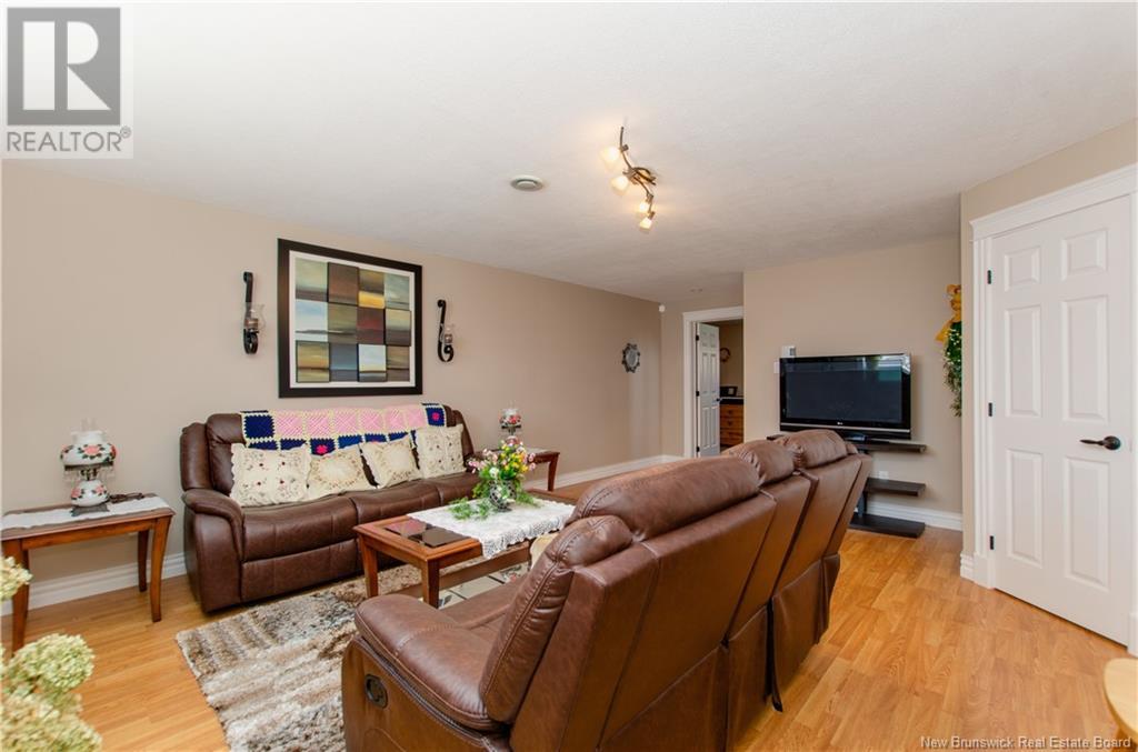 717 Royal Oaks Boulevard, Moncton, New Brunswick  E1H 3N8 - Photo 42 - NB113613