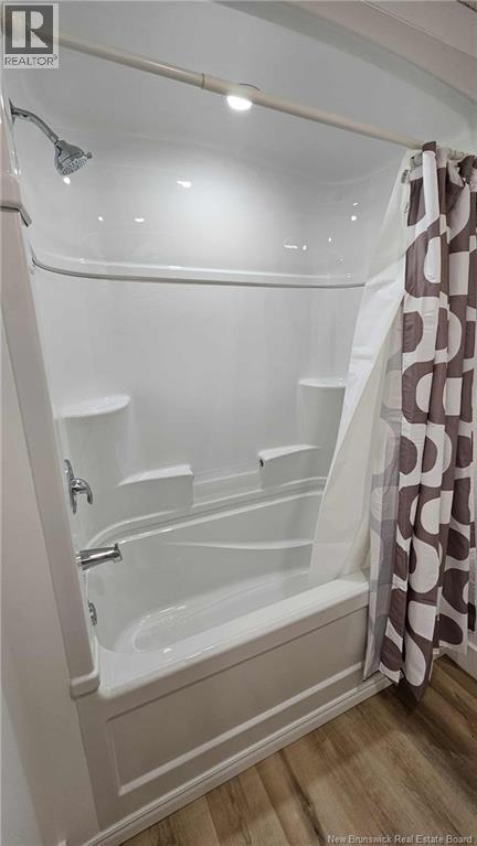 10 Rue Du Portage, Caraquet, New Brunswick  E1W 1B6 - Photo 31 - NB113622