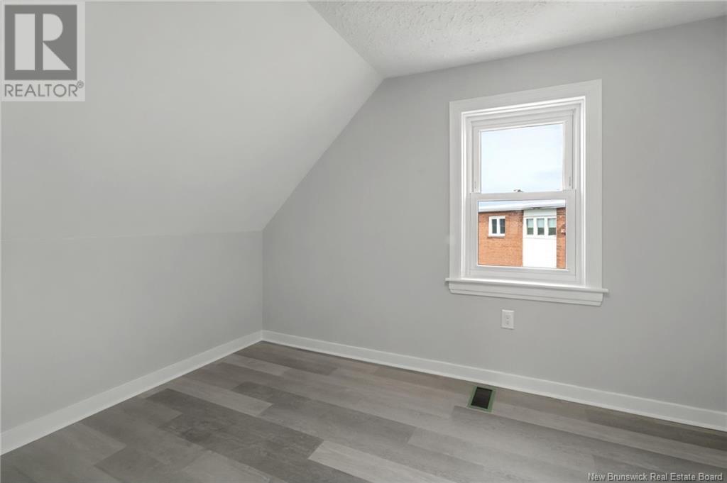 81 Newton Street, Moncton, New Brunswick  E1E 3A5 - Photo 34 - NB113711