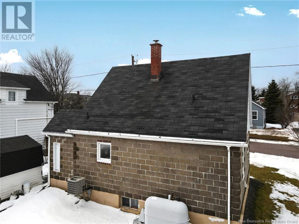 81 Newton Street, Moncton, New Brunswick  E1E 3A5 - Photo 6 - NB113711
