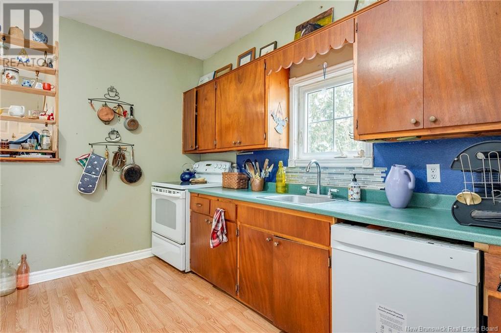 31 Railway Crescent, Hampton, New Brunswick  E5N 5L2 - Photo 7 - NB113791
