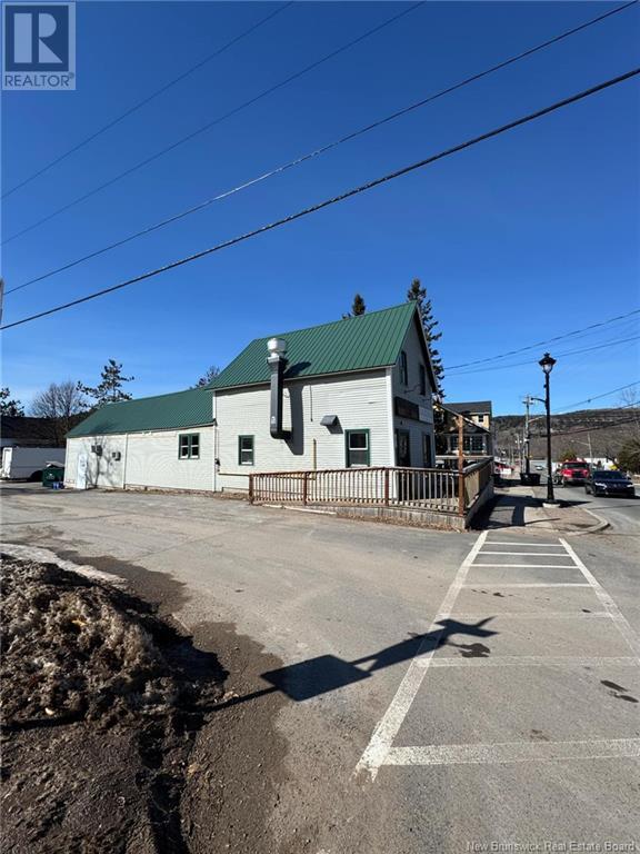1051 Main Street, Hampton, New Brunswick  E5N 6E9 - Photo 27 - NB114052