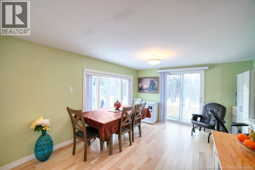 235 Poplar, Beresford, New Brunswick  E8K 1E5 - Photo 15 - NB113863
