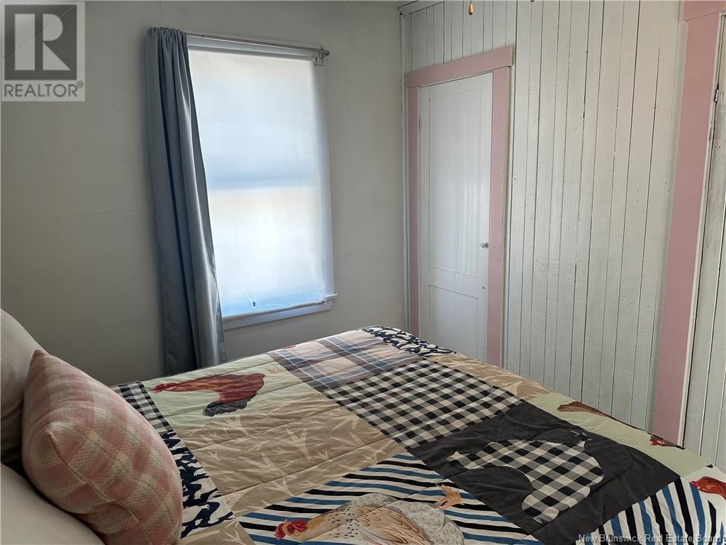622 Everard H. Daigle Boulevard, Grand Falls, New Brunswick  E3Z 2R8 - Photo 35 - NB114038
