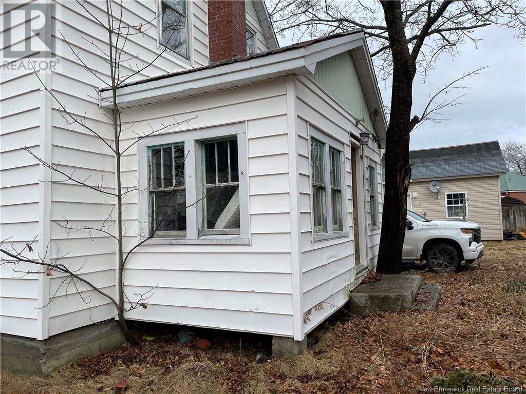 22 Beech Street, Mcadam, New Brunswick  E6J 1V8 - Photo 17 - NB114309