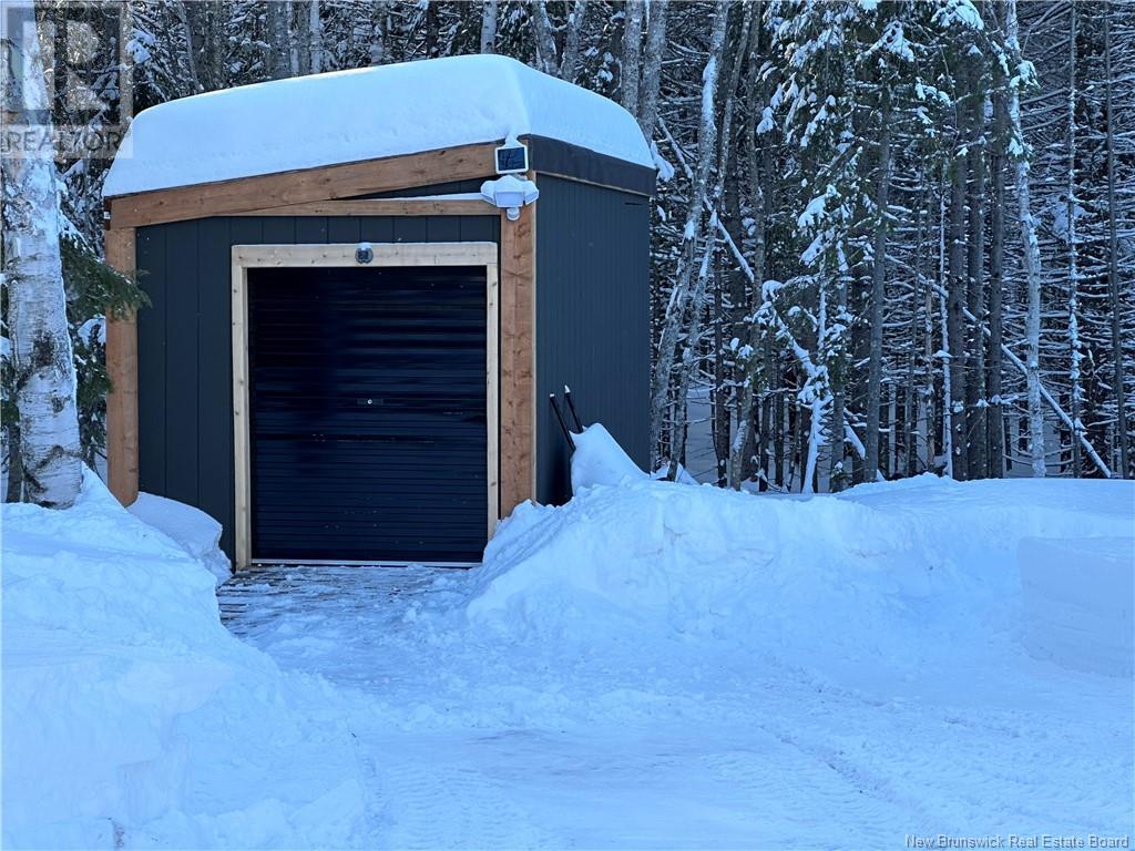 11 Austin Brook, Nepisiguit Falls, New Brunswick  E2A 6W8 - Photo 4 - NB114381
