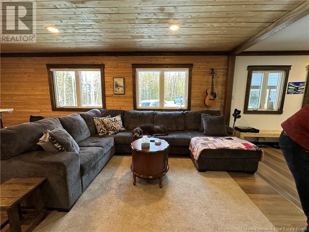 11 Austin Brook, Nepisiguit Falls, New Brunswick  E2A 6W8 - Photo 7 - NB114381