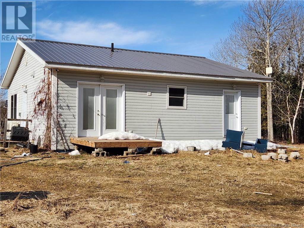 8775 Route 10, Cumberland Bay, New Brunswick  E2A 3A3 - Photo 2 - NB114515