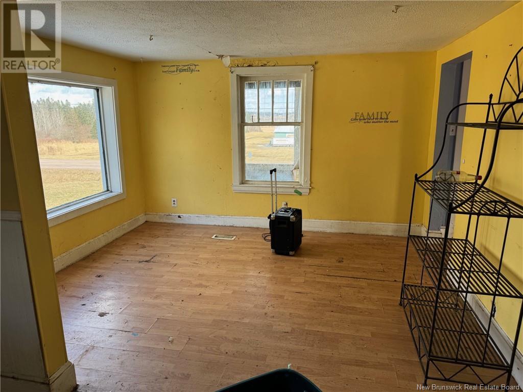 137 Old Shediac Road, Memramcook, New Brunswick  E4K 1V2 - Photo 4 - NB114960
