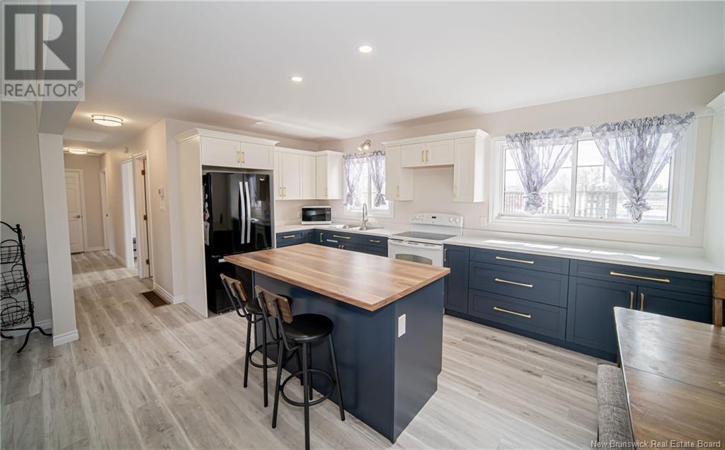 74 Landegger Drive, Nackawic, New Brunswick  E6G 1G1 - Photo 4 - NB115128