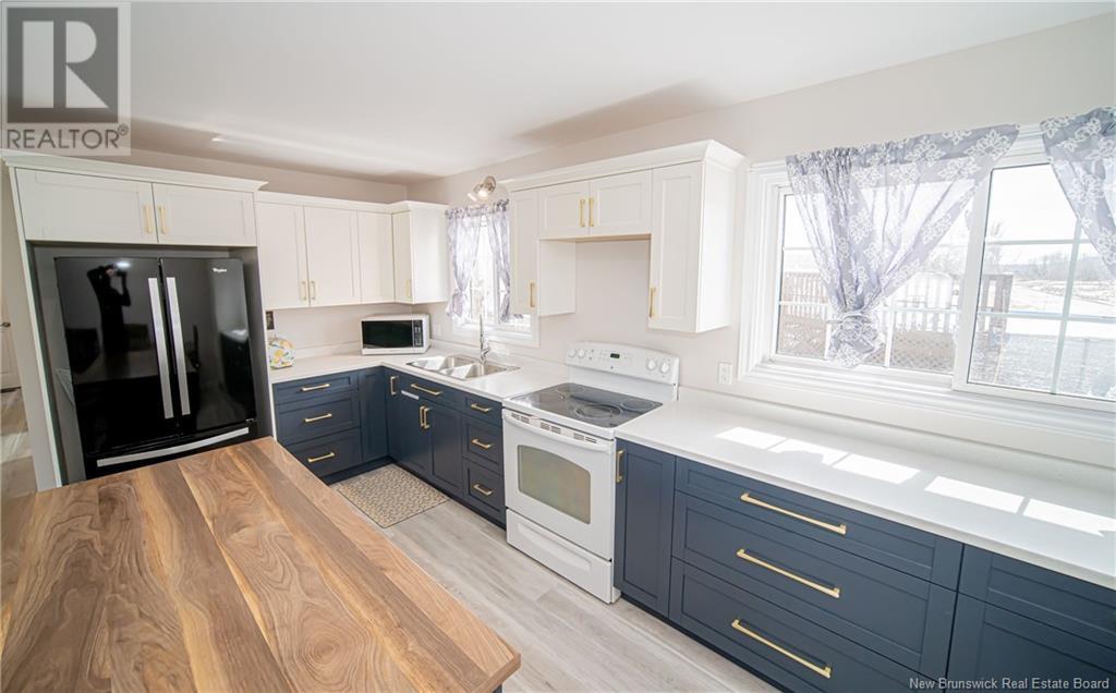 74 Landegger Drive, Nackawic, New Brunswick  E6G 1G1 - Photo 5 - NB115128