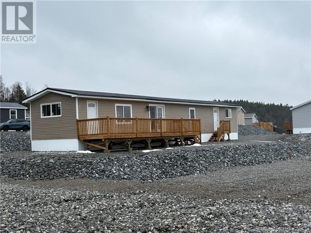 106 Glenview Drive, Saint John, New Brunswick  E2H 0B3 - Photo 2 - NB115064