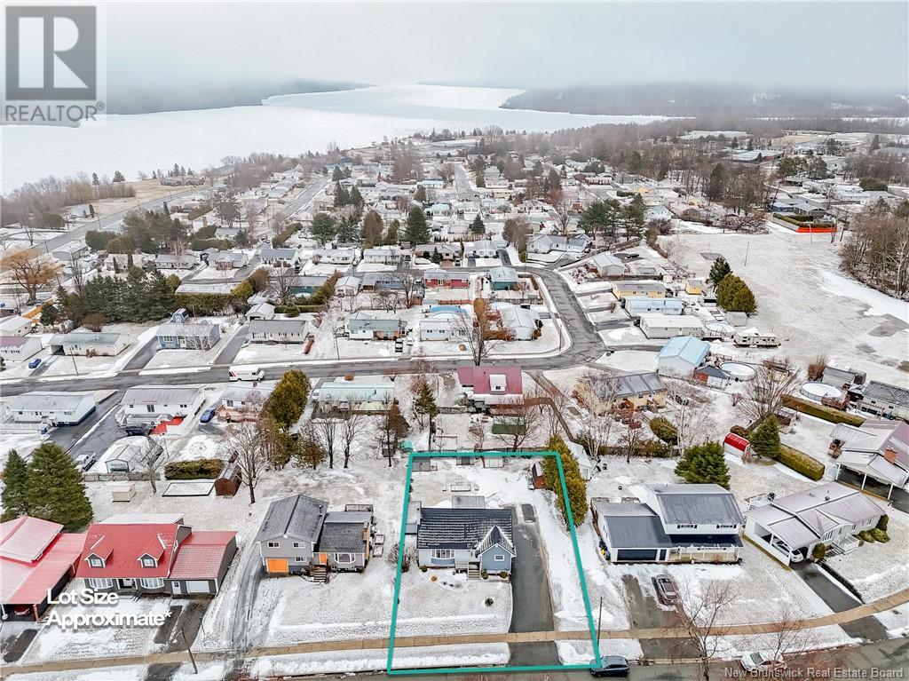 26 Mcnair Drive, Nackawic, New Brunswick  E6G 1A7 - Photo 5 - NB114800