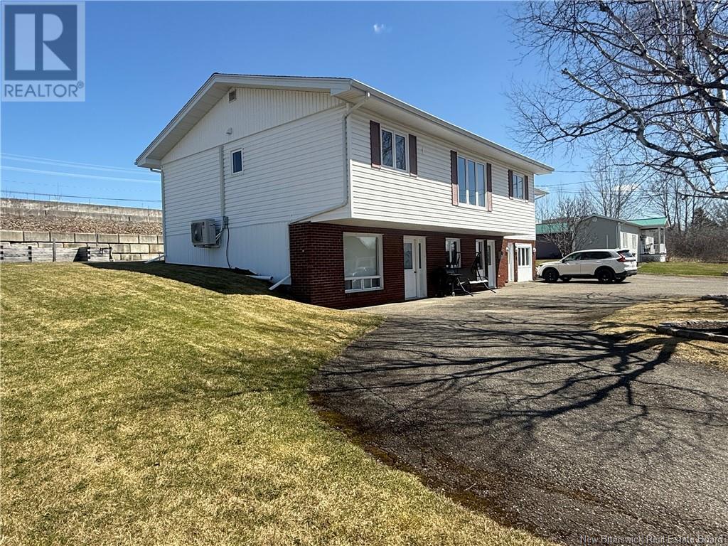 34 Dominique Street, Grand Falls, New Brunswick  E3Y 1A2 - Photo 50 - NB115654