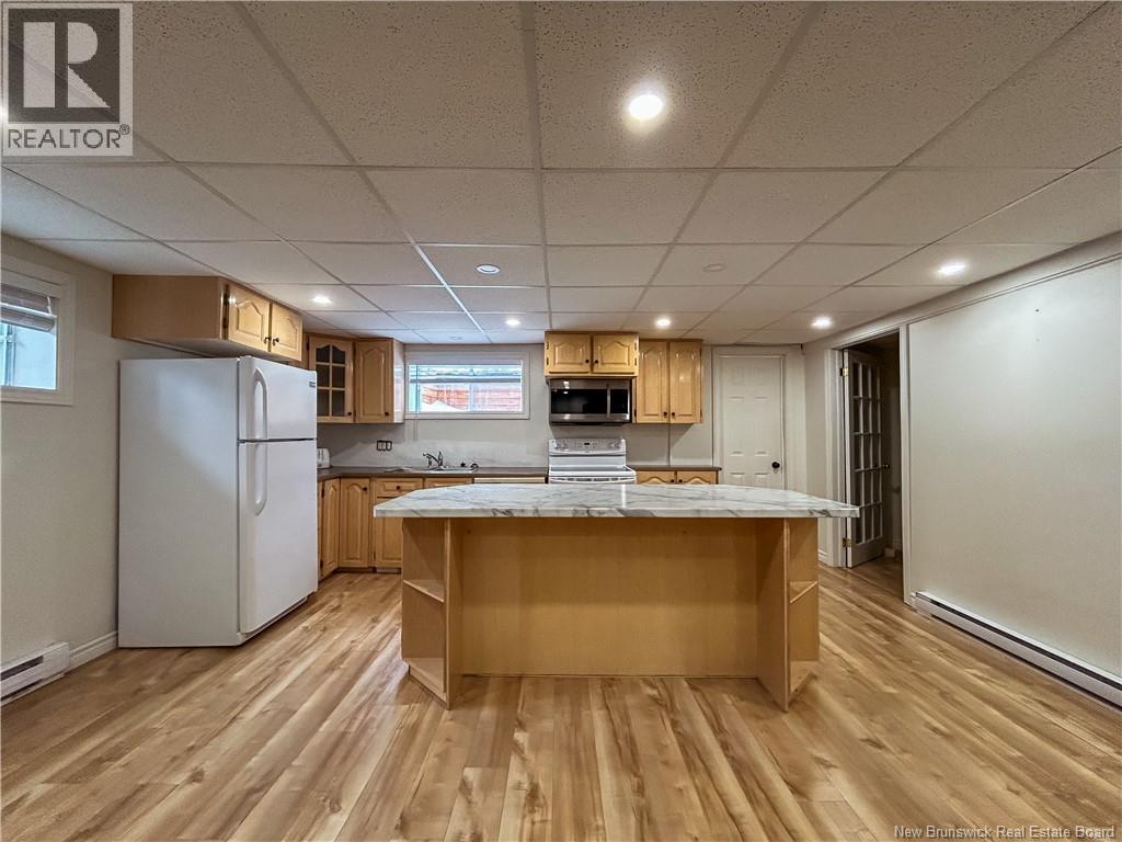 22 Walker Crescent, Campbellton, New Brunswick  E3N 3N8 - Photo 34 - NB115740