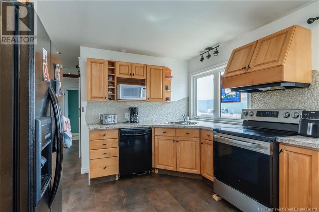 157 Bridge Street, Sackville, New Brunswick  E4L 3P4 - Photo 8 - NB115881