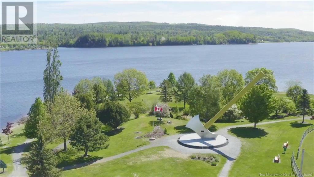 22 Clearview Court, Nackawic, New Brunswick  E6G 1V2 - Photo 9 - NB115755