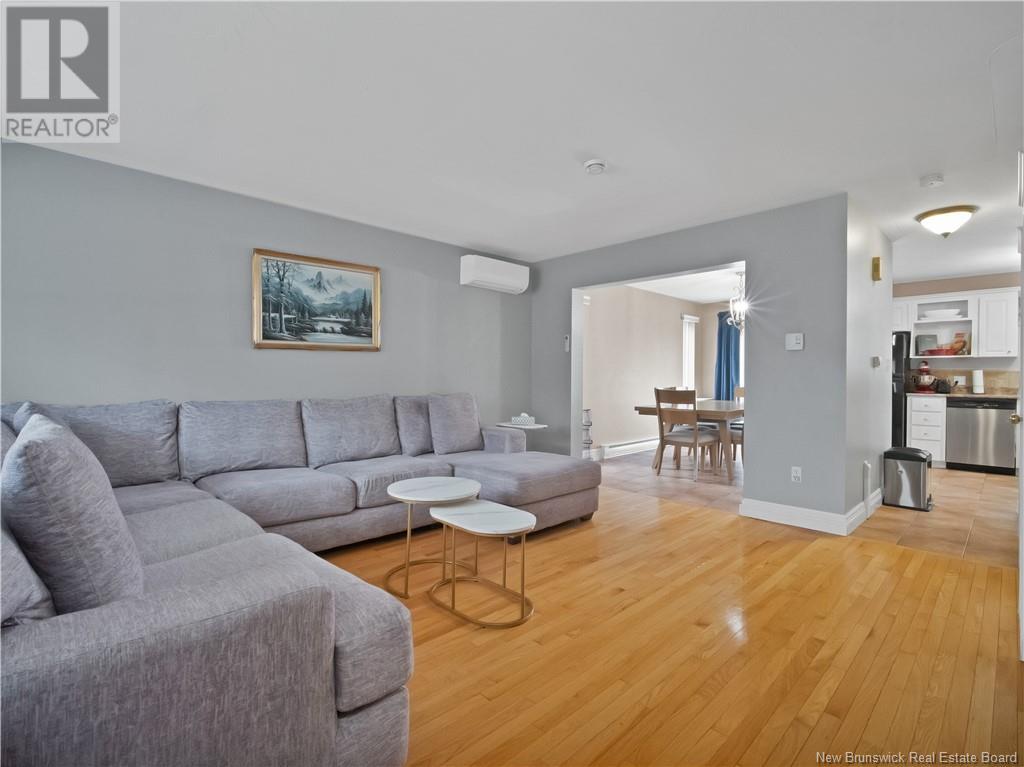 291 Twin Oaks Drive, Moncton, New Brunswick  E1G 4W7 - Photo 4 - NB115497