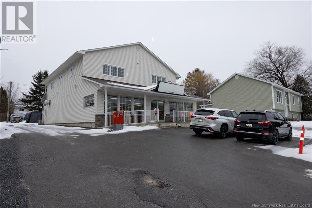 872 Regent Street, Fredericton, New Brunswick  E3B 3Y8 - Photo 32 - NB115585