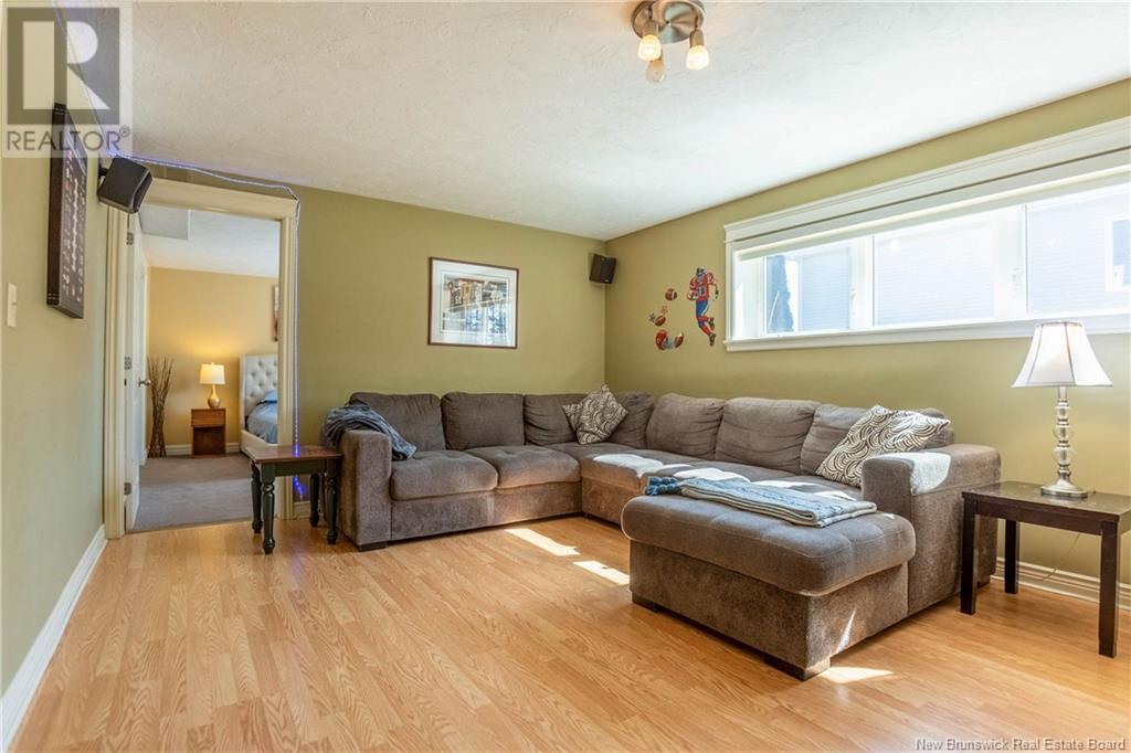 64 Fawcett Avenue, Sackville, New Brunswick  E4L 3W9 - Photo 39 - NB116176