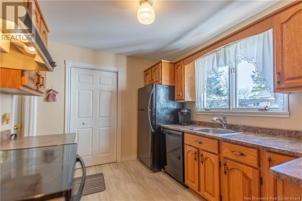 6 Brenmar Crescent, Sackville, New Brunswick  E4L 3N3 - Photo 10 - NB116175