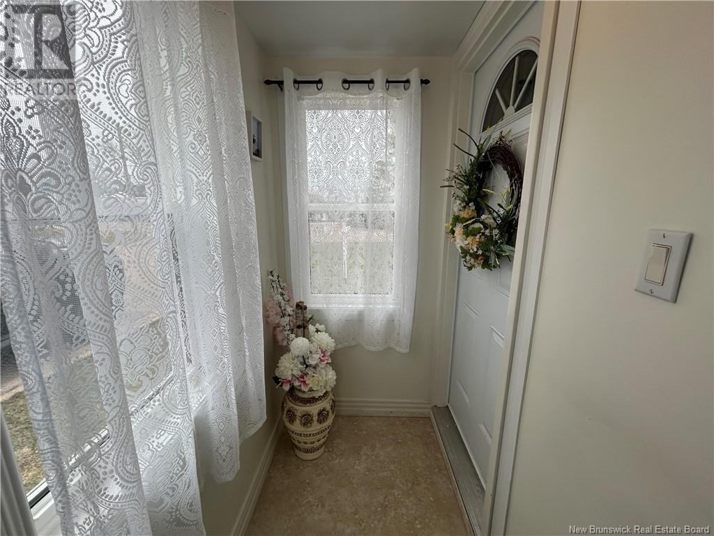 8 Leger Avenue, Dieppe, New Brunswick  E1A 2H9 - Photo 5 - NB116200