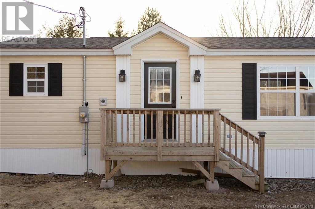 16 Mcnulty Avenue, Lakeville, New Brunswick  E1H 1H2 - Photo 2 - NB116199