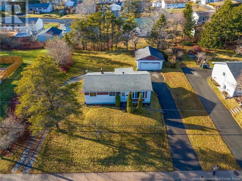 255 Lakeview Drive, Saint John, New Brunswick  E2J 3M8 - Photo 24 - NB116345