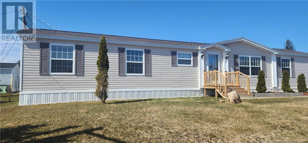 5 Bayberry Street, Moncton, New Brunswick  E1H 3R7 - Photo 40 - NB116090