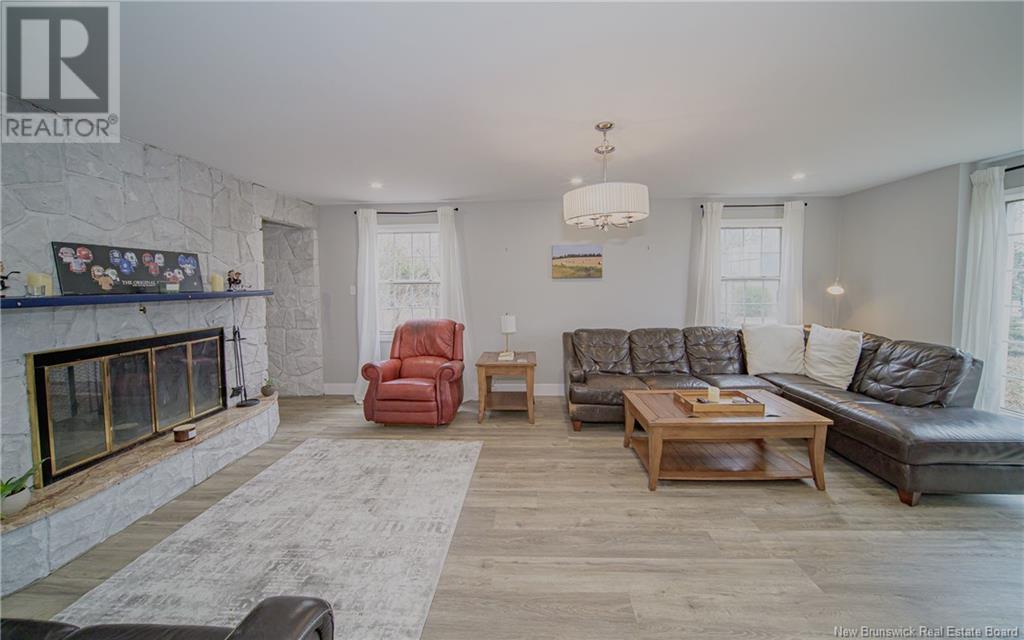 24 Loisville Street, Oromocto, New Brunswick  E2V 1C1 - Photo 18 - NB116426
