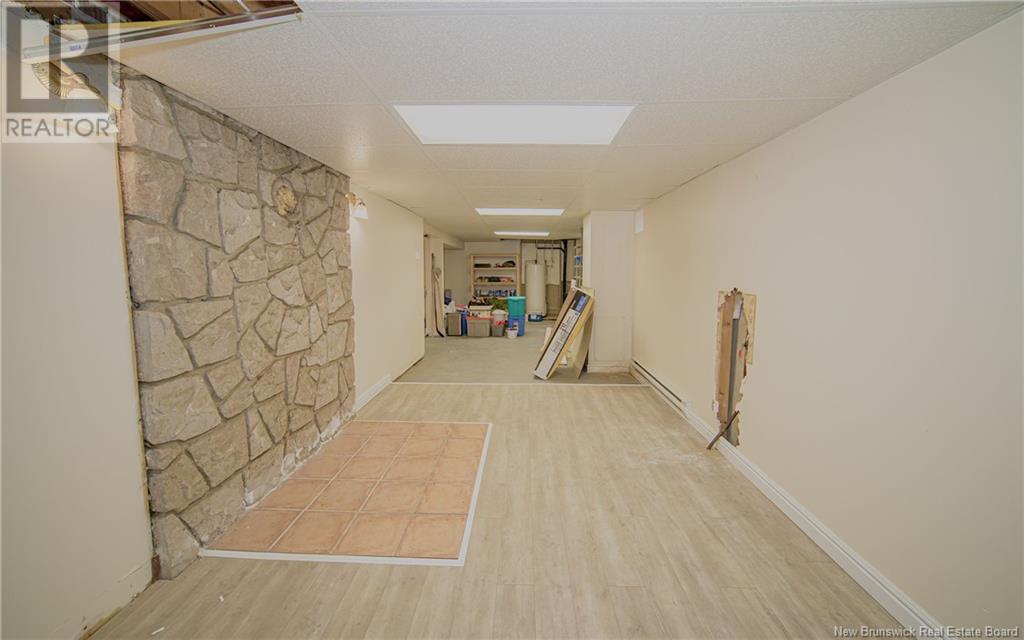 24 Loisville Street, Oromocto, New Brunswick  E2V 1C1 - Photo 42 - NB116426